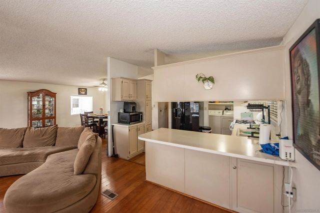 1285 E Washington Ave 113, El Cajon, CA 92019