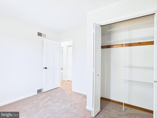 415 SIOUX DR, Mechanicsburg, PA 17050