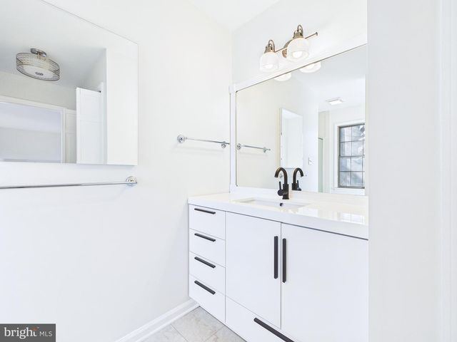 415 SIOUX DR, Mechanicsburg, PA 17050