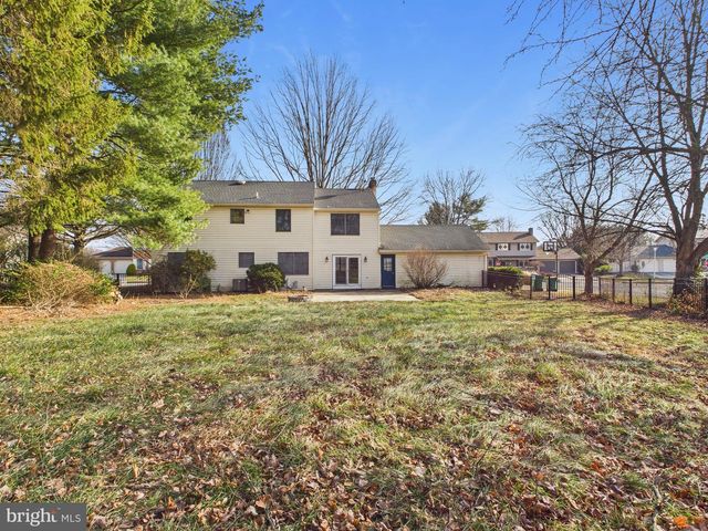 415 SIOUX DR, Mechanicsburg, PA 17050