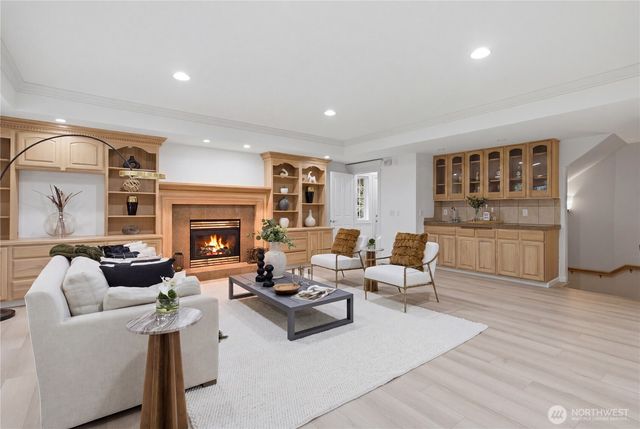 3697 134th Ave SE, Bellevue, WA 98006