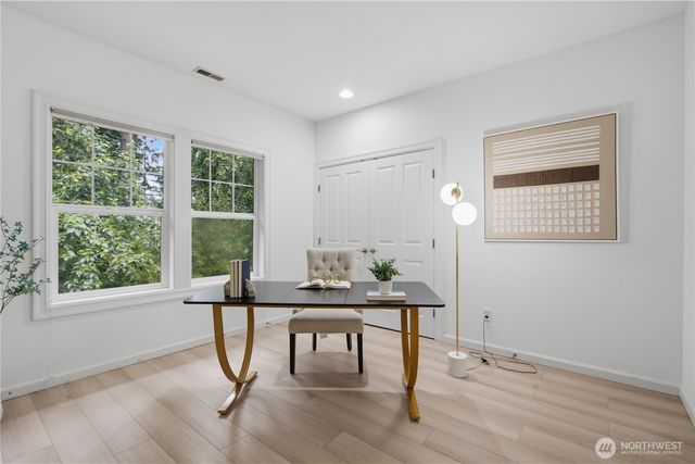 3697 134th Ave SE, Bellevue, WA 98006