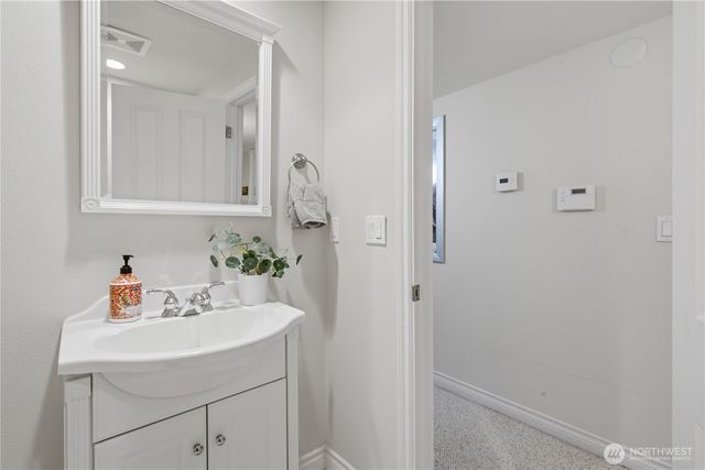 3697 134th Ave SE, Bellevue, WA 98006