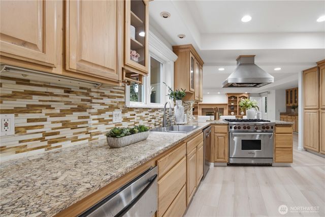 3697 134th Ave SE, Bellevue, WA 98006