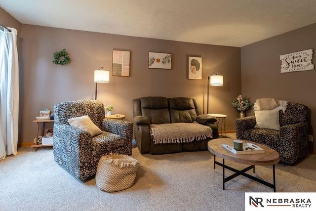 1501 SW 22nd Street, Lincoln, NE 68522