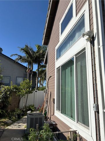 820 N Justin Place, Anaheim, CA 92801