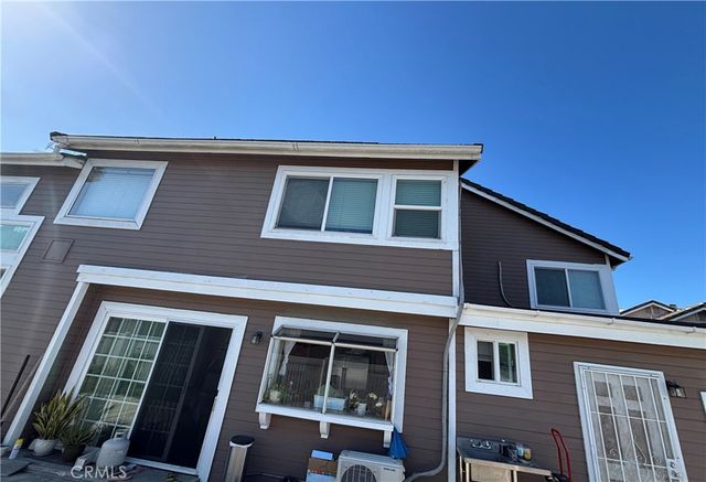 820 N Justin Place, Anaheim, CA 92801