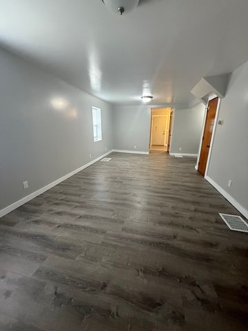 729 Vine Street, Lockport, IL 60441