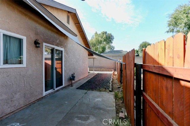 1050 Athena Court, Riverside, CA 92507