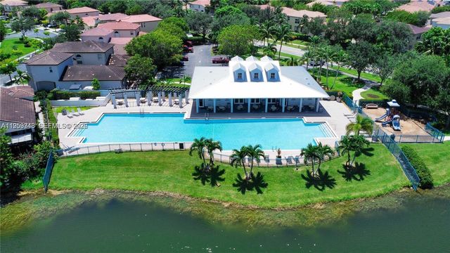 1481 NE 40th Ave, Homestead, FL 33033