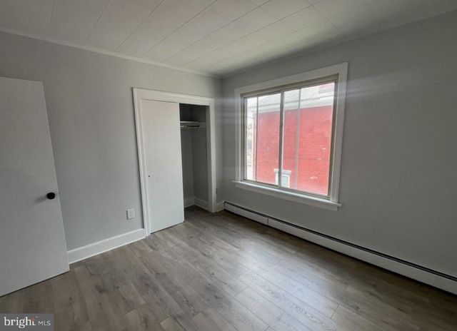809 MULBERRY AVE, Hagerstown, MD 21742