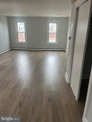 809 MULBERRY AVE, Hagerstown, MD 21742