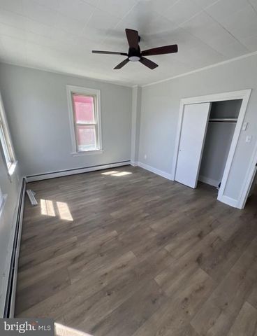 809 MULBERRY AVE, Hagerstown, MD 21742