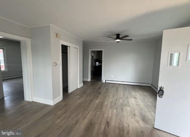 809 MULBERRY AVE, Hagerstown, MD 21742