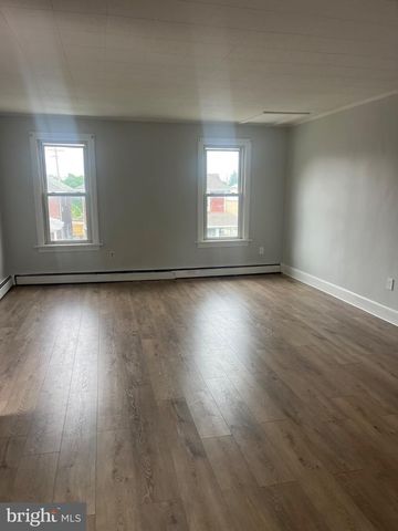 809 MULBERRY AVE, Hagerstown, MD 21742