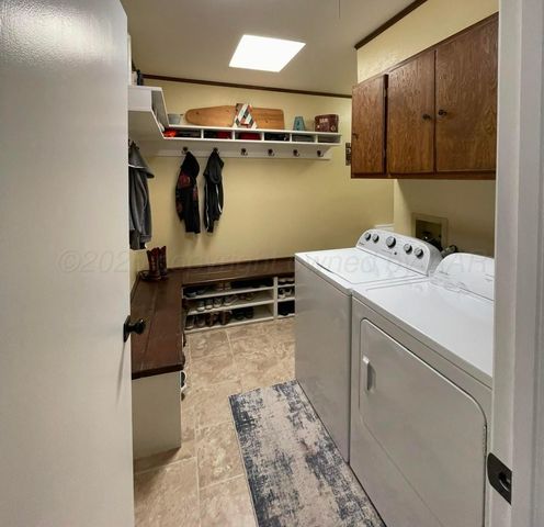 1010 W 8th Street, Clarendon, TX 79226