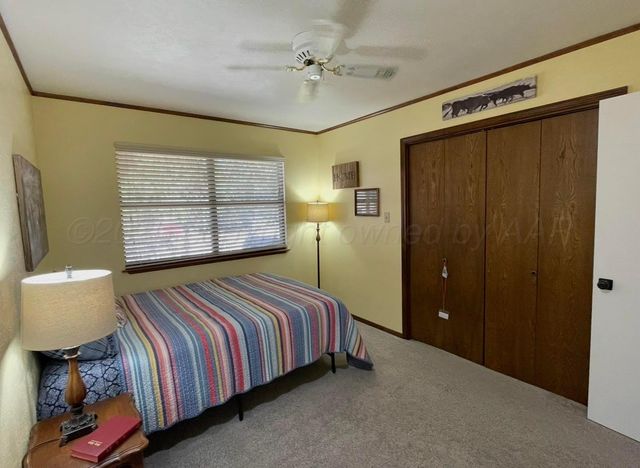 1010 W 8th Street, Clarendon, TX 79226