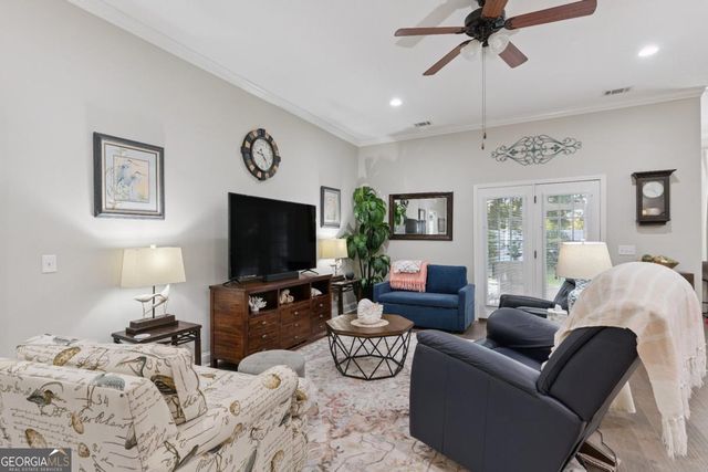 256 Long Way, Brunswick, GA 31523