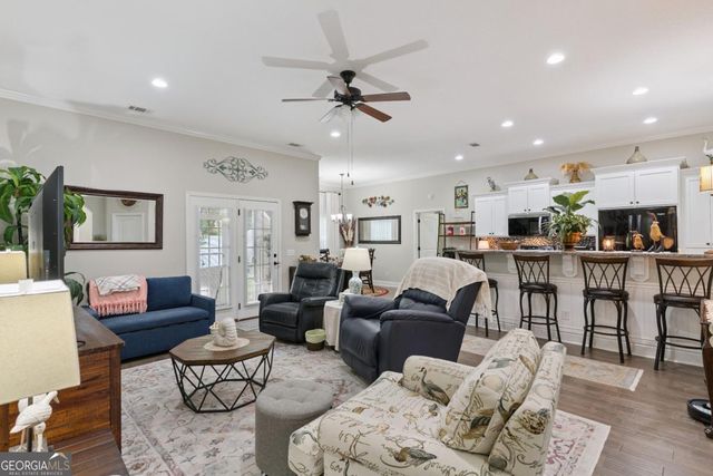 256 Long Way, Brunswick, GA 31523