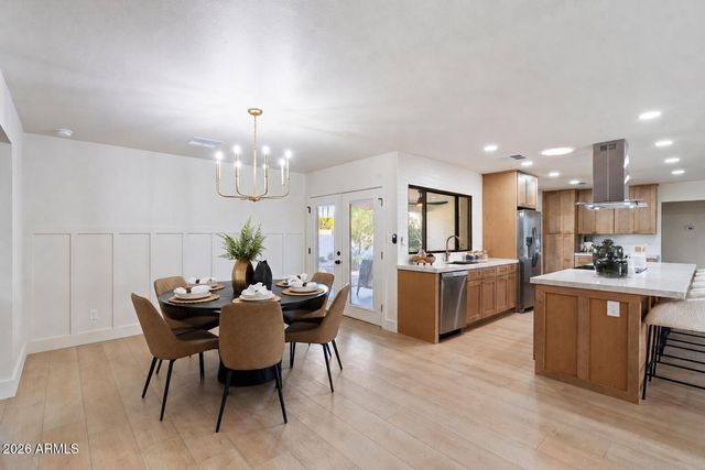 1019 E WATSON Drive, Tempe, AZ 85283