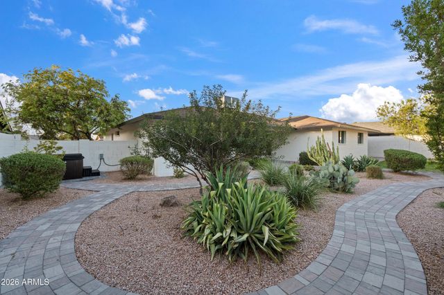 1019 E WATSON Drive, Tempe, AZ 85283