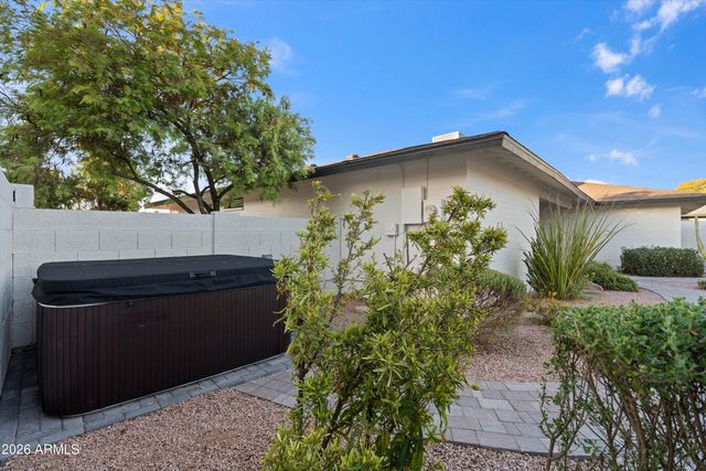 1019 E WATSON Drive, Tempe, AZ 85283