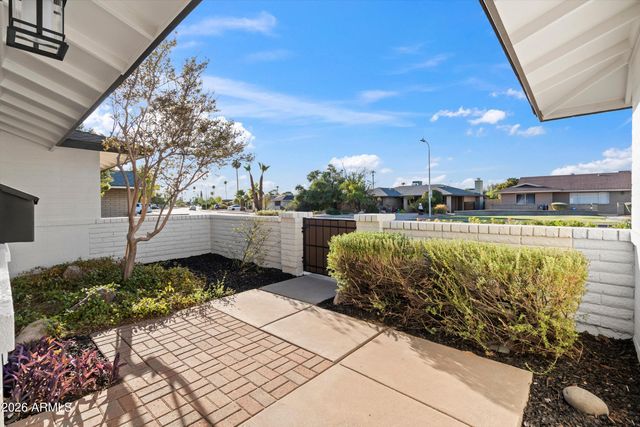 1019 E WATSON Drive, Tempe, AZ 85283