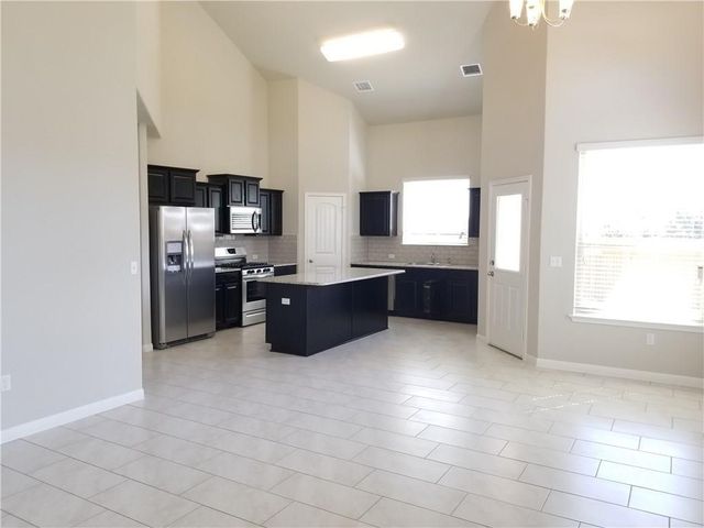 1024 Peregrine WAY, Leander, TX 78641