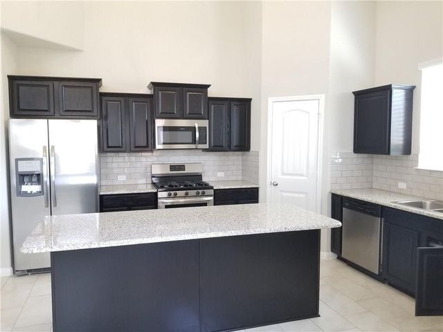 1024 Peregrine WAY, Leander, TX 78641