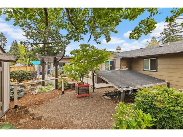 764 FAYMAR Dr, Keizer, OR 97303