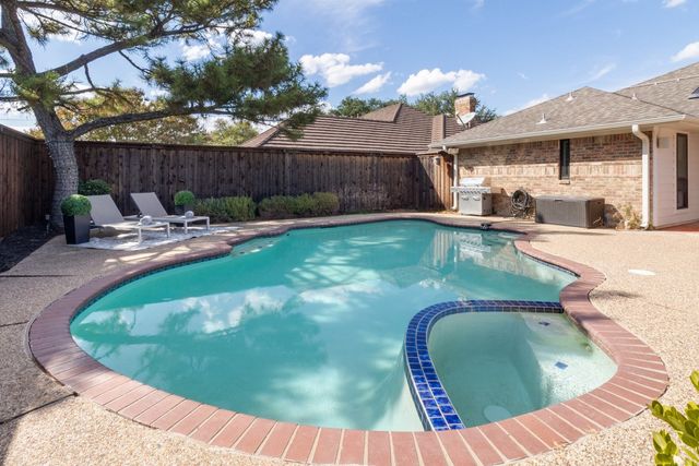 9006 Church Road, Dallas, TX 75231