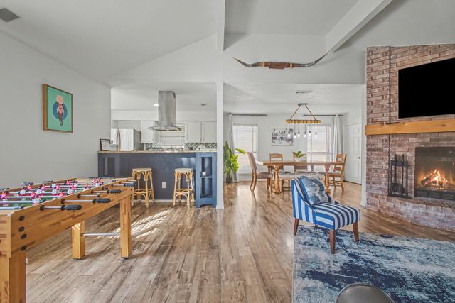 913 Sandhurst Drive, Plano, TX 75025