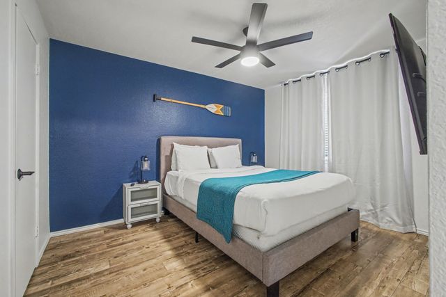 913 Sandhurst Drive, Plano, TX 75025