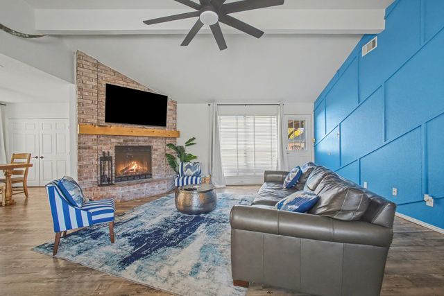 913 Sandhurst Drive, Plano, TX 75025