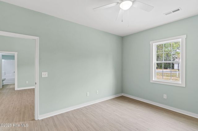 1211 E Boiling Spring Road, Southport, NC 28461