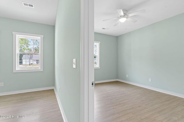 1211 E Boiling Spring Road, Southport, NC 28461