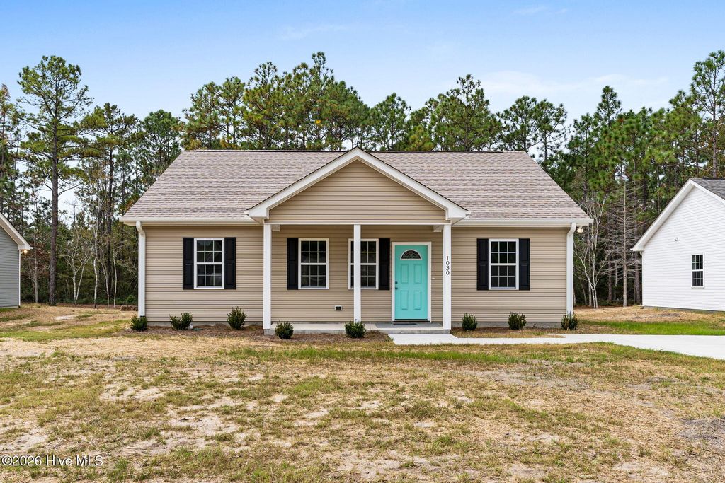 1211 E Boiling Spring Road, Southport, NC 28461