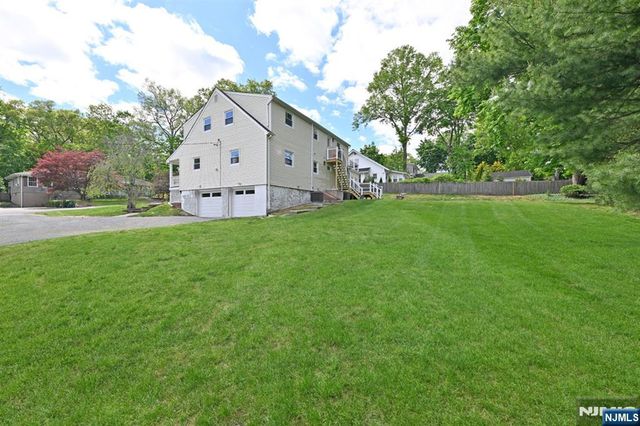 190 Madison Avenue 1, Midland Park, NJ 07432