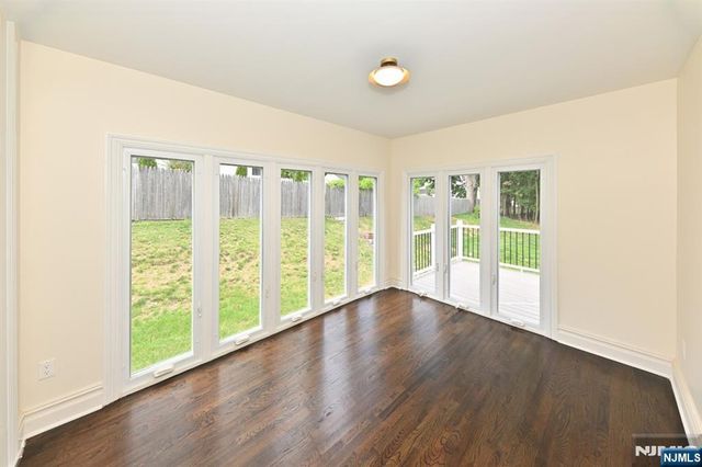190 Madison Avenue 1, Midland Park, NJ 07432