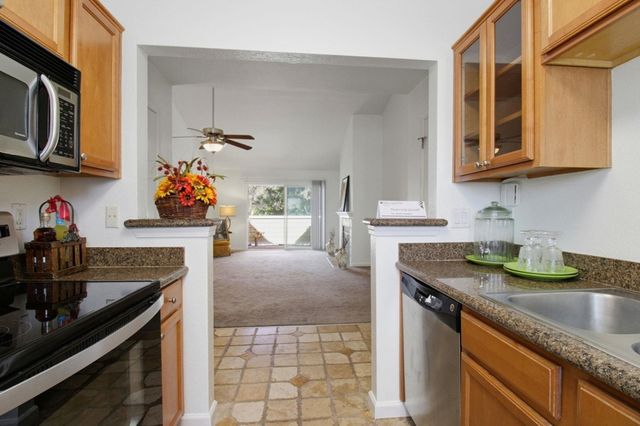 160 160 Reflections Dr 23, San Ramon, CA 94583