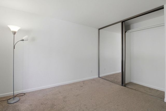 160 160 Reflections Dr 23, San Ramon, CA 94583