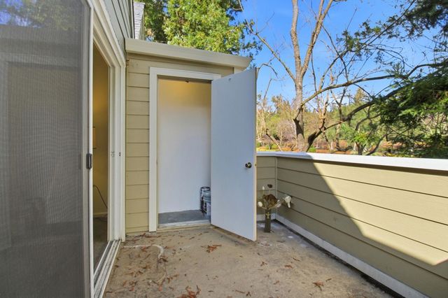 160 160 Reflections Dr 23, San Ramon, CA 94583