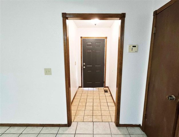 10417 Fairfax Lane, Yukon, OK 73099