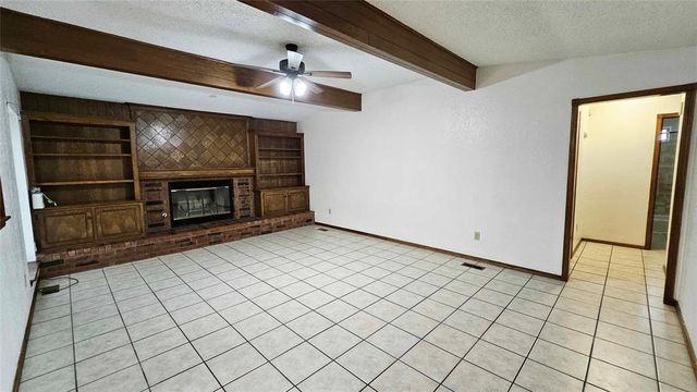 10417 Fairfax Lane, Yukon, OK 73099