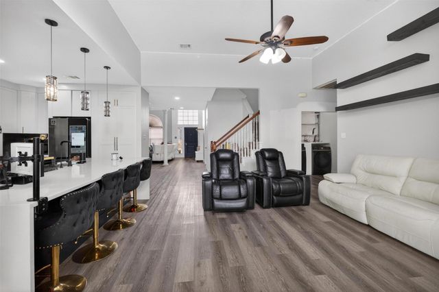 5314 Somerset Drive, Rowlett, TX 75089