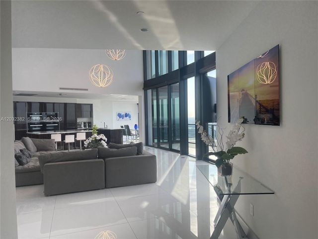 18555 Collins Ave 4804, Sunny Isles Beach, FL 33160