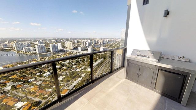 18555 Collins Ave 4804, Sunny Isles Beach, FL 33160
