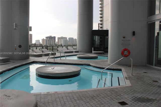 18555 Collins Ave 4804, Sunny Isles Beach, FL 33160