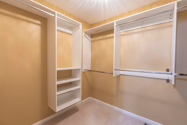 2365 Flagstone Drive, Flushing, MI 48433