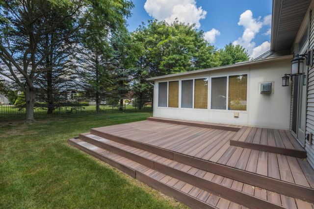 2365 Flagstone Drive, Flushing, MI 48433